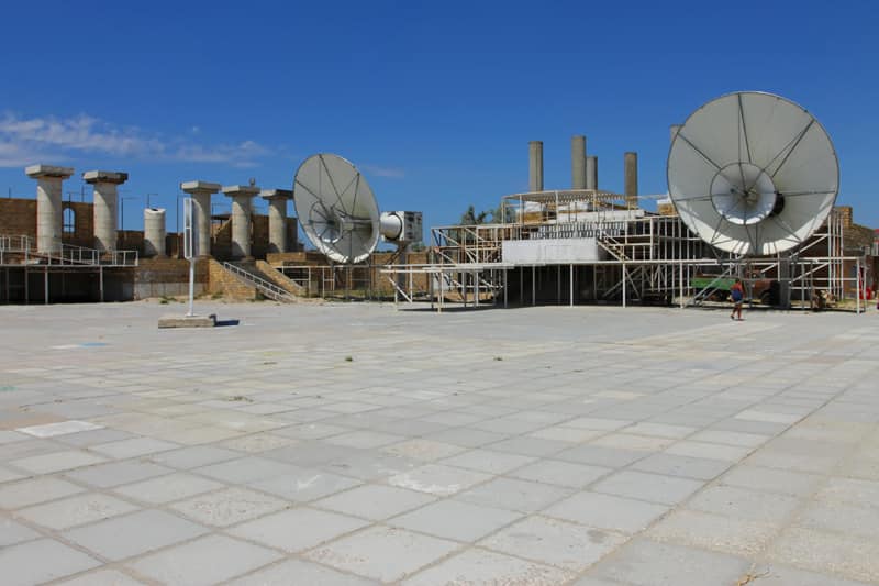 "На уламках Казантипу": у мережі з'явилися промовисті фото пляжу популярного фестивалю