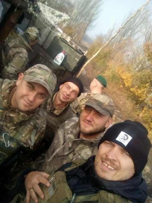 "Можна триндіти на Усика багато": український волонтер жорстко відповів хейтерам боксера