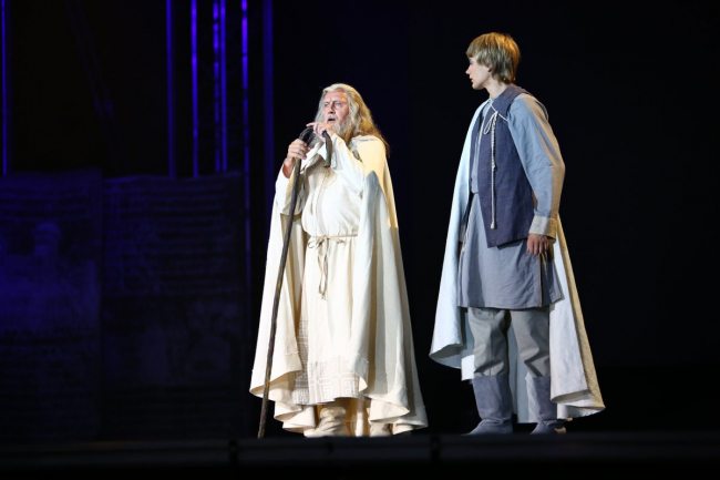 &quot;Князь Владимир&quot;: скандальный российский актер предстал на сцене в Крыму (фото)