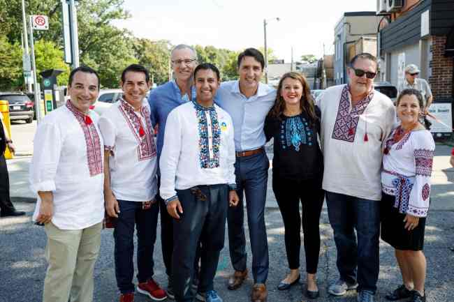 Джастин Трюдо в вышиванке посетил украинский фестиваль в Торонто (фото)