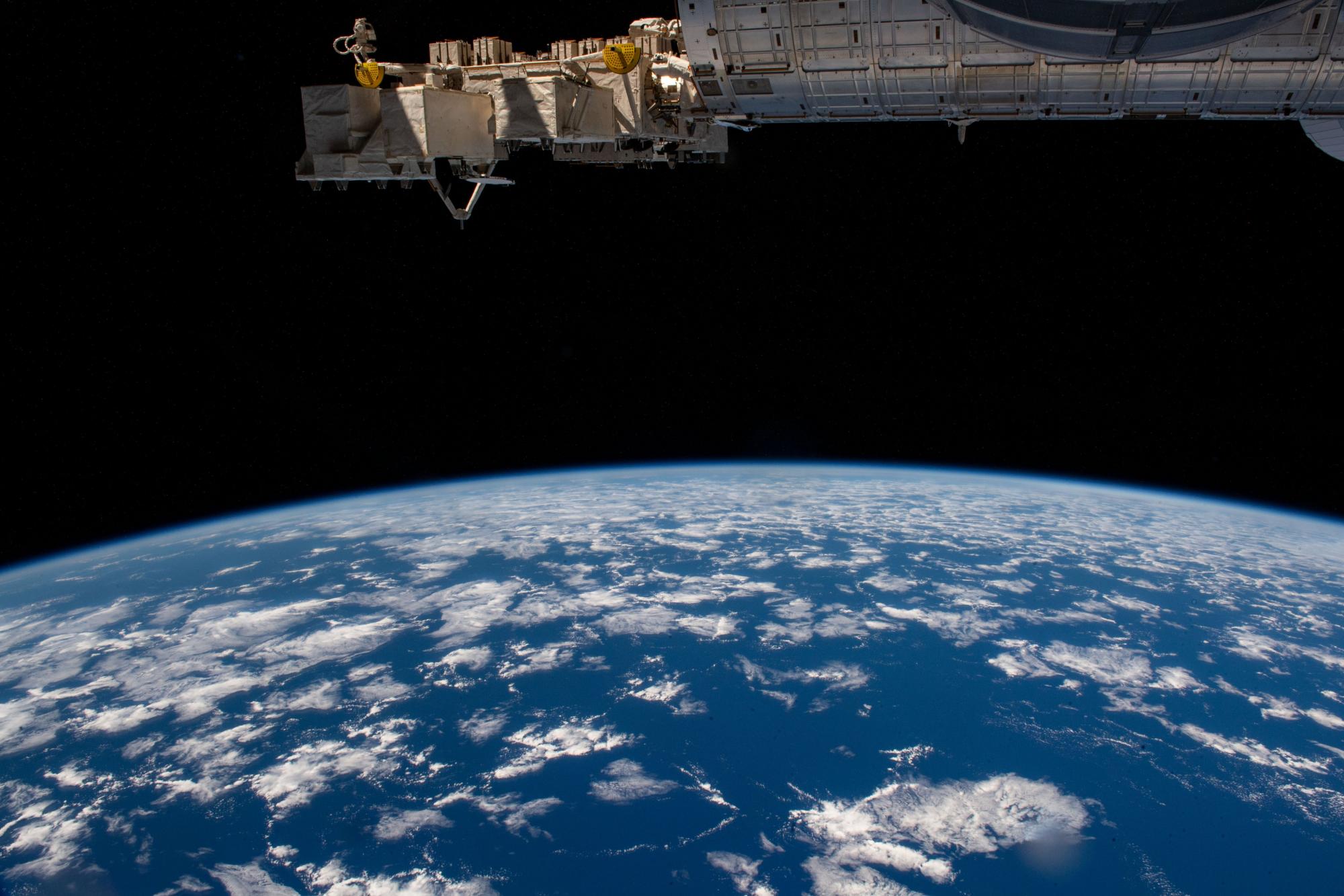 Земля с борта МКС: астронавт NASA показал невероятные снимки