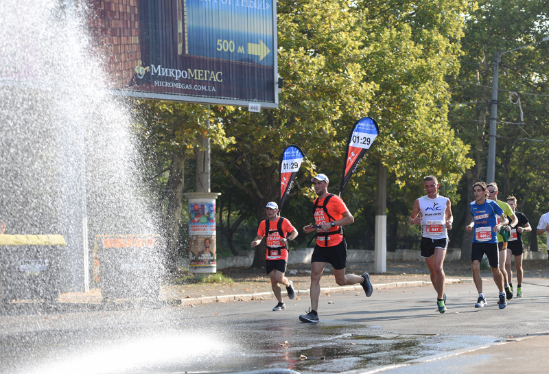 Новий рекорд траси і тріумф подружжя: у Одесі відгримів 3rd Odesa Half Marathon 2018