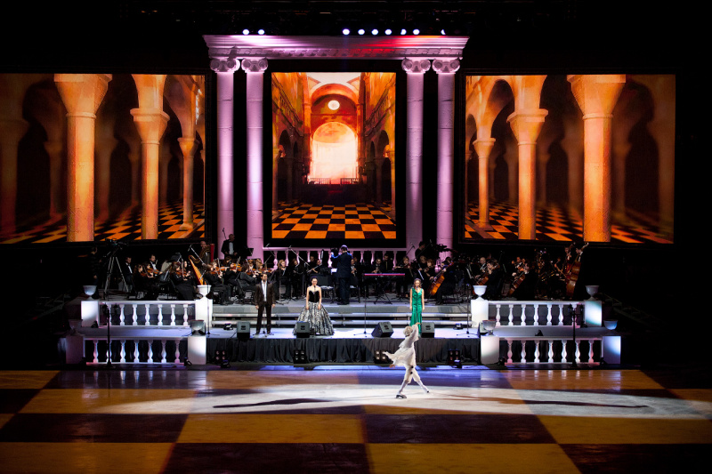 Топ-5 причин пойти на новогоднее шоу "Опера на льду"