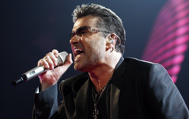 Жительница Швеции сообщила, что Джордж Майкл является отцом ее сына