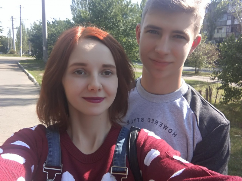 &quot;Через два месяца рожать&quot;: очень юные супруги-бойцы АТО впечатлили сеть