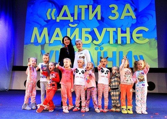 "Діти за майбутнє України": у Києві малюки показали свої таланти