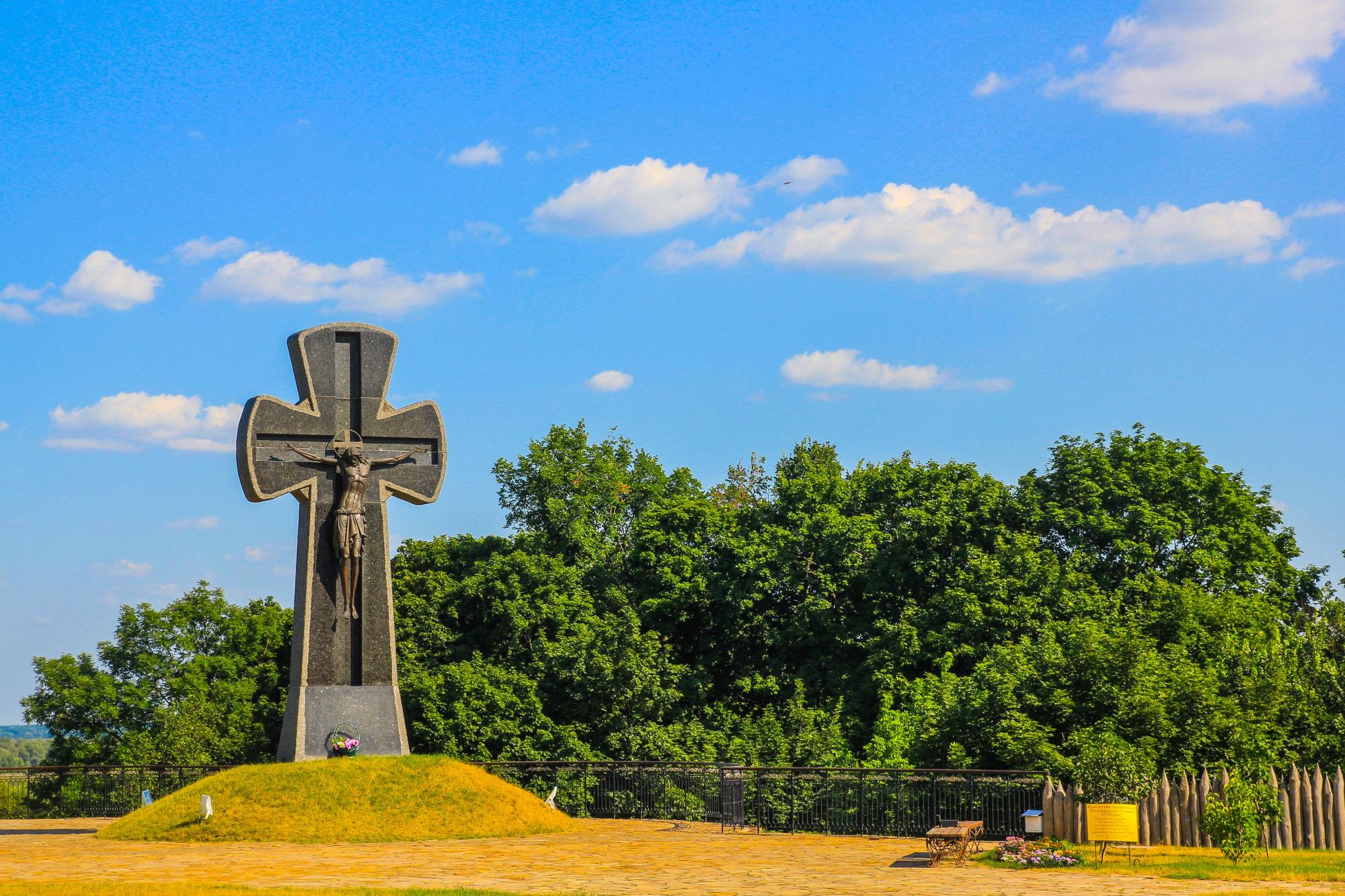 Гетманская столица и роскошные особняки: живописные места Украины для идеального отдыха