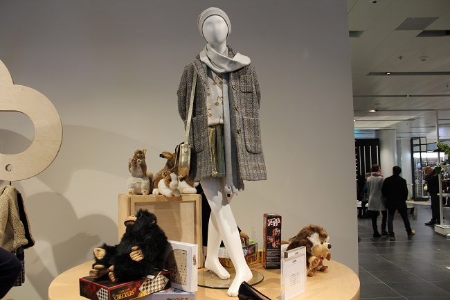 Одягнути дитину в Цумі – задоволення не з дешевих