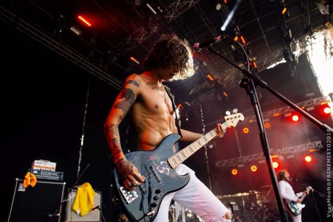 Мир любви, мира и добра: яркий фоторепортаж с фестиваля &quot;Файне Місто&quot;