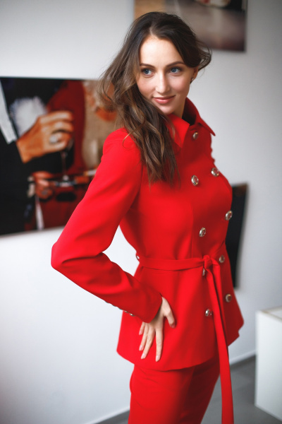 Гимнастка Анна Ризатдинова примерила роль модели в fashion-съемке известного украинского дизайнера