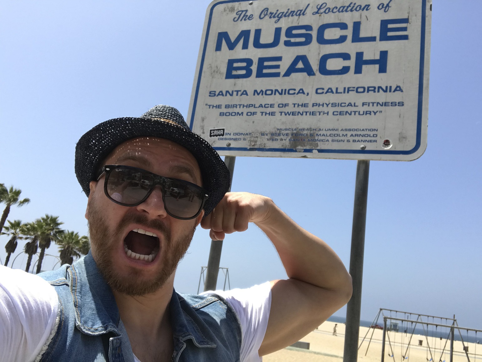 Літо, море і красиві дівчата: група СКАЙ випустила новий кліп