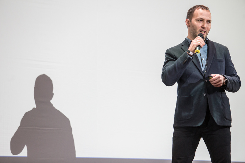 Юрий Никитин открыл первую в Украине Школу Музыкального Бизнеса