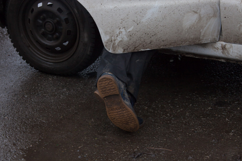 В Днепре "обкуренный" водитель перевозил наркотики в авто (фото)