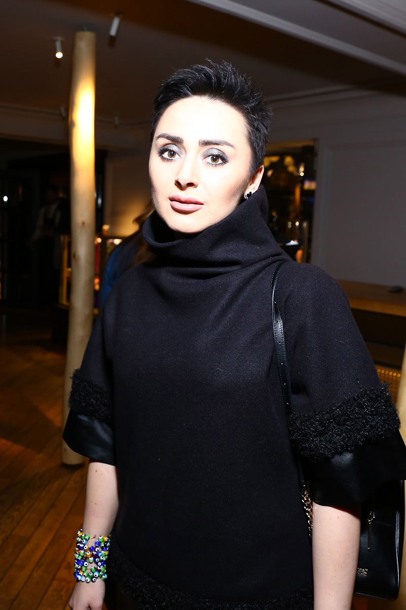 Ассия Ахат презентовала в Киеве альбом, который подан сразу на восемь номинаций &quot;Грэмми&quot;