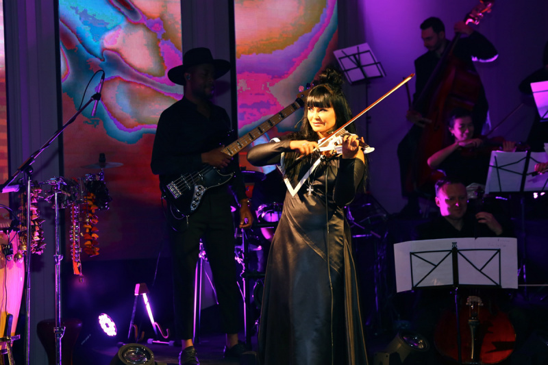 Ассия Ахат презентовала в Киеве альбом, который подан сразу на восемь номинаций &quot;Грэмми&quot;