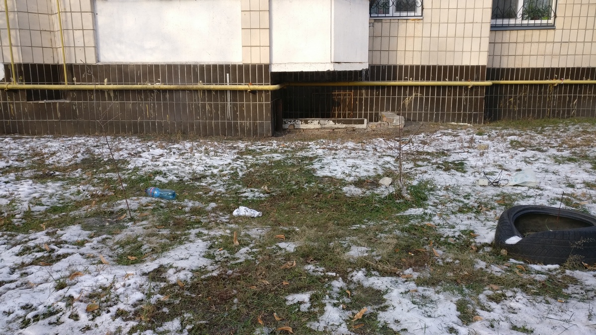 Подробиці загадкового самогубства пенсіонерки в Києві