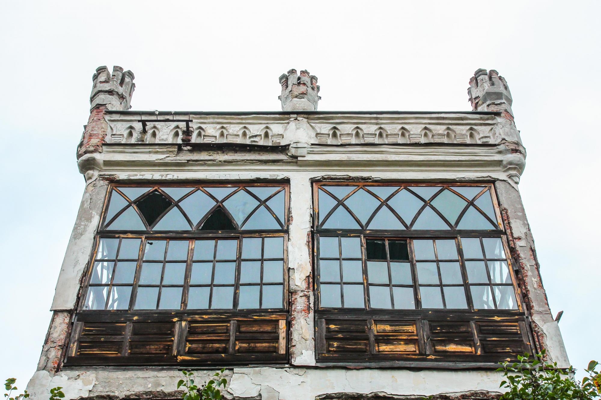 Шарівський палац