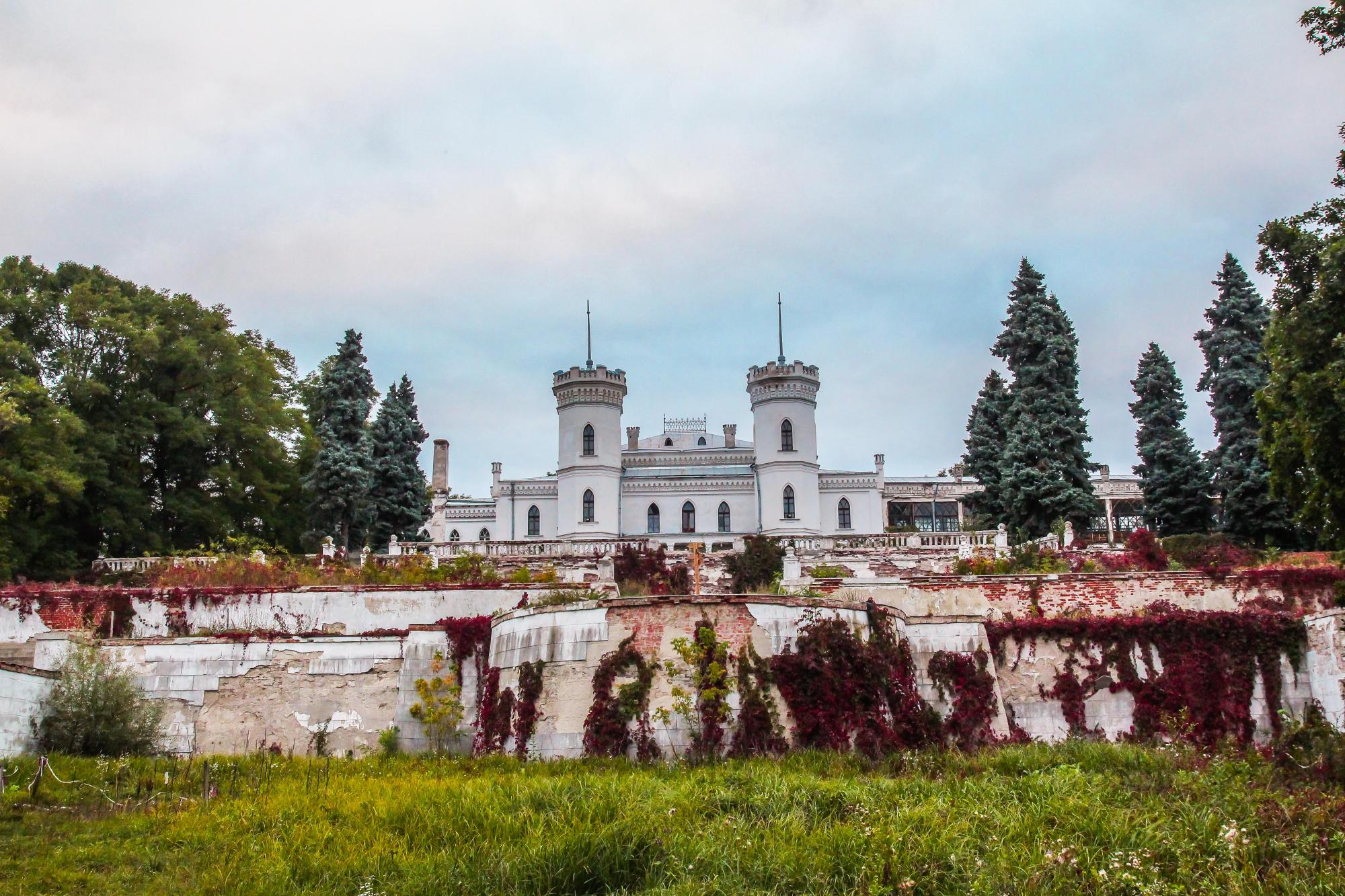 Шарівський палац