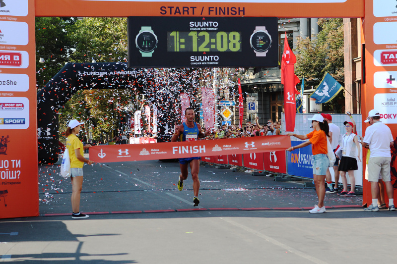 Новий рекорд траси і тріумф подружжя: у Одесі відгримів 3rd Odesa Half Marathon 2018
