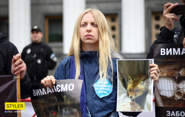 Волонтер Олеся Кулык 