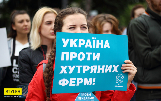 &quot;Серце мають всі тварини, зупиніть здирання шкіри&quot;: почему украинцы против производства меха в Украине