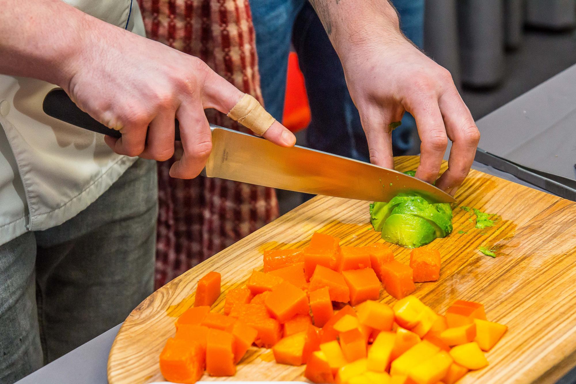 Меню на Новый год 2018: оригинальные рецепты для украинцев от известного повара