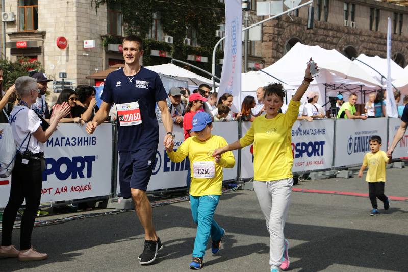 Intersport RUN UA: як у Києві пройшов грандіозний спортивний фестиваль