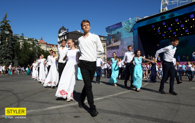 В Киеве дети установили новый танцевальный рекорд: яркие фото