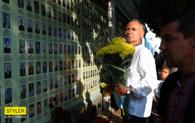 "Хочется не плакать, а кричать "спасите": матери и жены погибших украинских героев поделились сокровенным