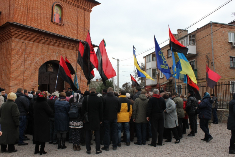 "Дошел пешком до Украины": в Кропивницком провели в последний путь ветерана УПА, бежавшего из советского лагеря