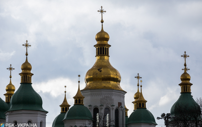 Вихідні у червні: скільки днів будемо відпочивати