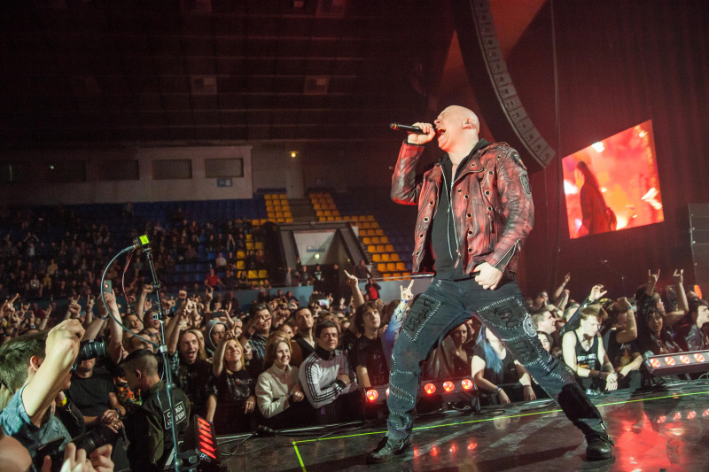 "Таке не повториться": у Києві виступили легендарні Helloween у класичному складі