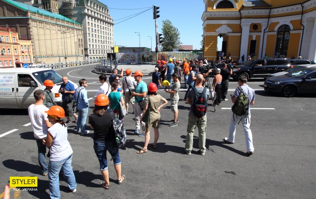 Підтоплення розкопок на Поштовій: унікальні знахідки часів Київської Русі вкотре під загрозою