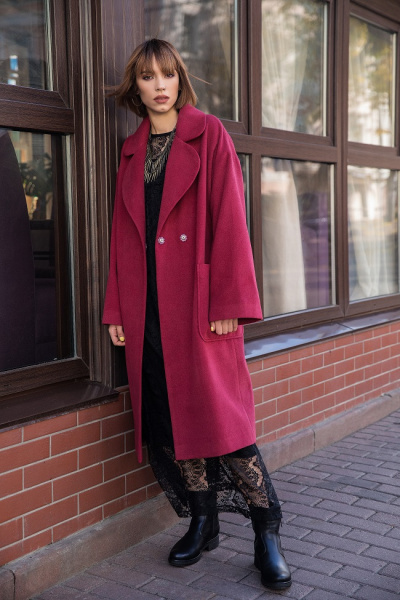 Топ-модель по-украински 4: самая младшая участница шоу снялась в коллекции украинского дизайнера (фото)