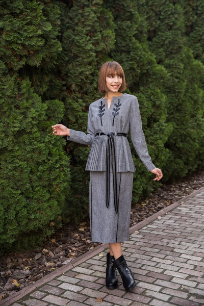 Топ-модель по-украински 4: самая младшая участница шоу снялась в коллекции украинского дизайнера (фото)