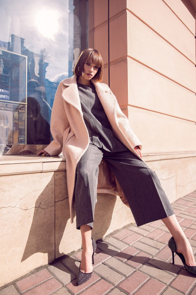 Топ-модель по-украински 4: самая младшая участница шоу снялась в коллекции украинского дизайнера (фото)