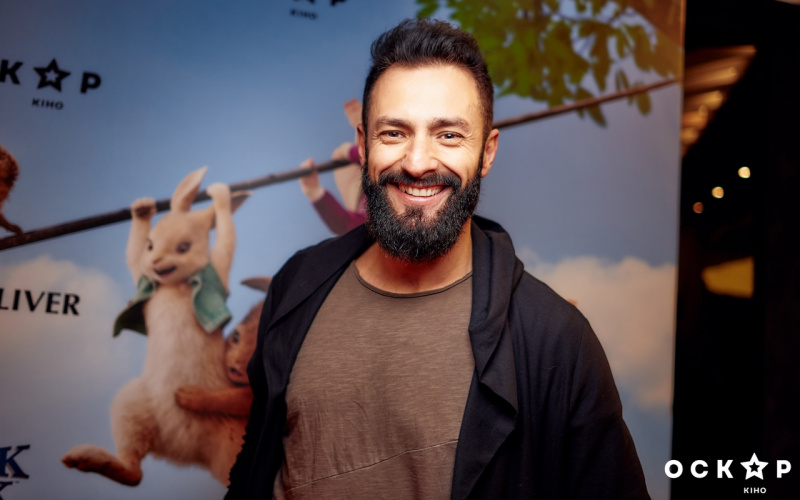 Євген Кошовий з сім'єю, Катя Осадча та інші зірки на прем'єрі комедії "Кролик Петрик" (фото)