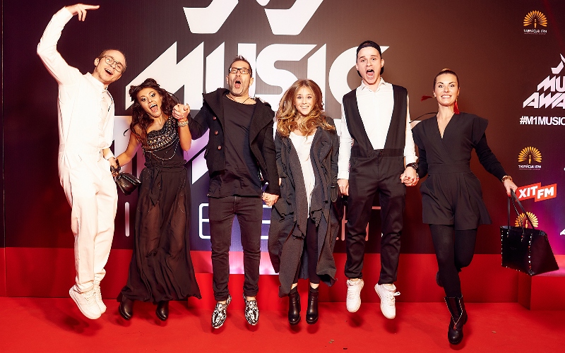М1 Music Awards 2017: названы все победители премии (фото, видео)