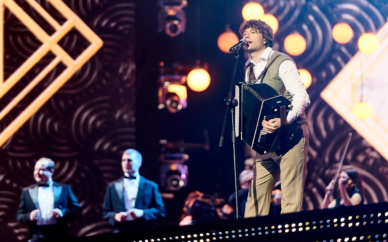 М1 Music Awards 2017: названы все победители премии (фото, видео)