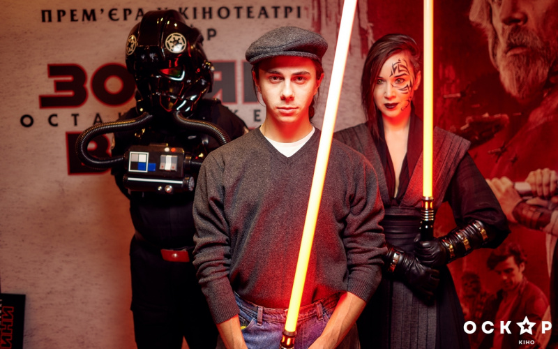 &quot;Звездные войны: Последние джедаи&quot;: Джамала и другие звезды посетили премьеру фильма