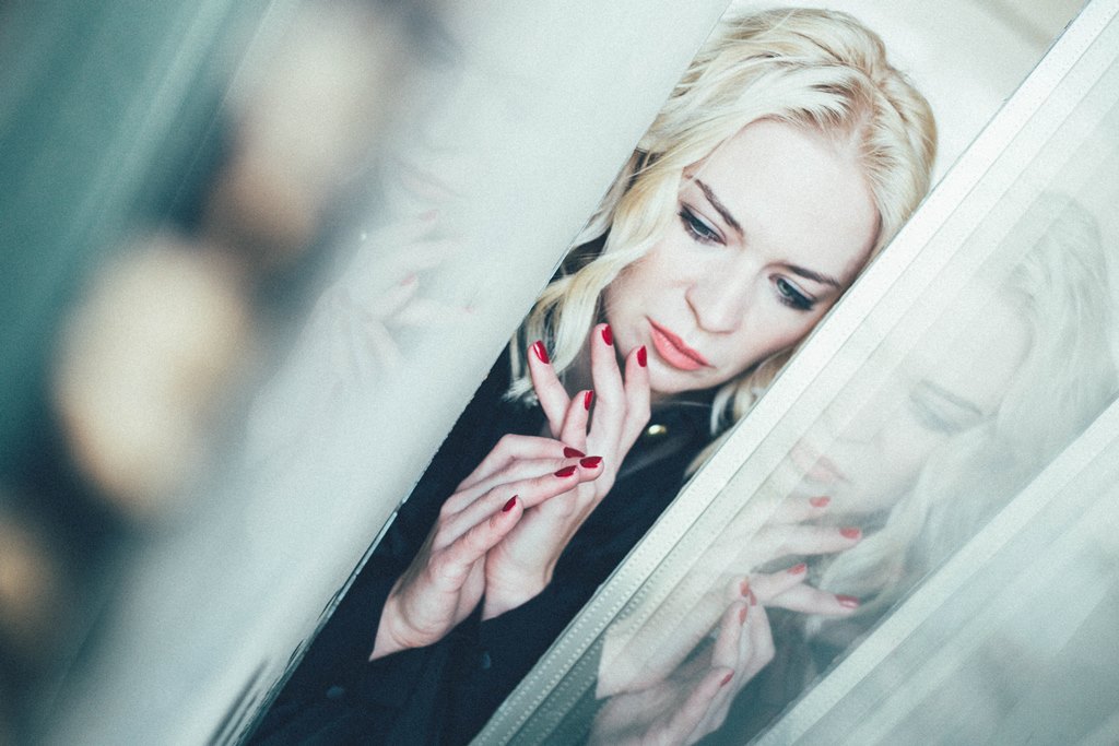 Популярная украинская певица представила первую песню за три года