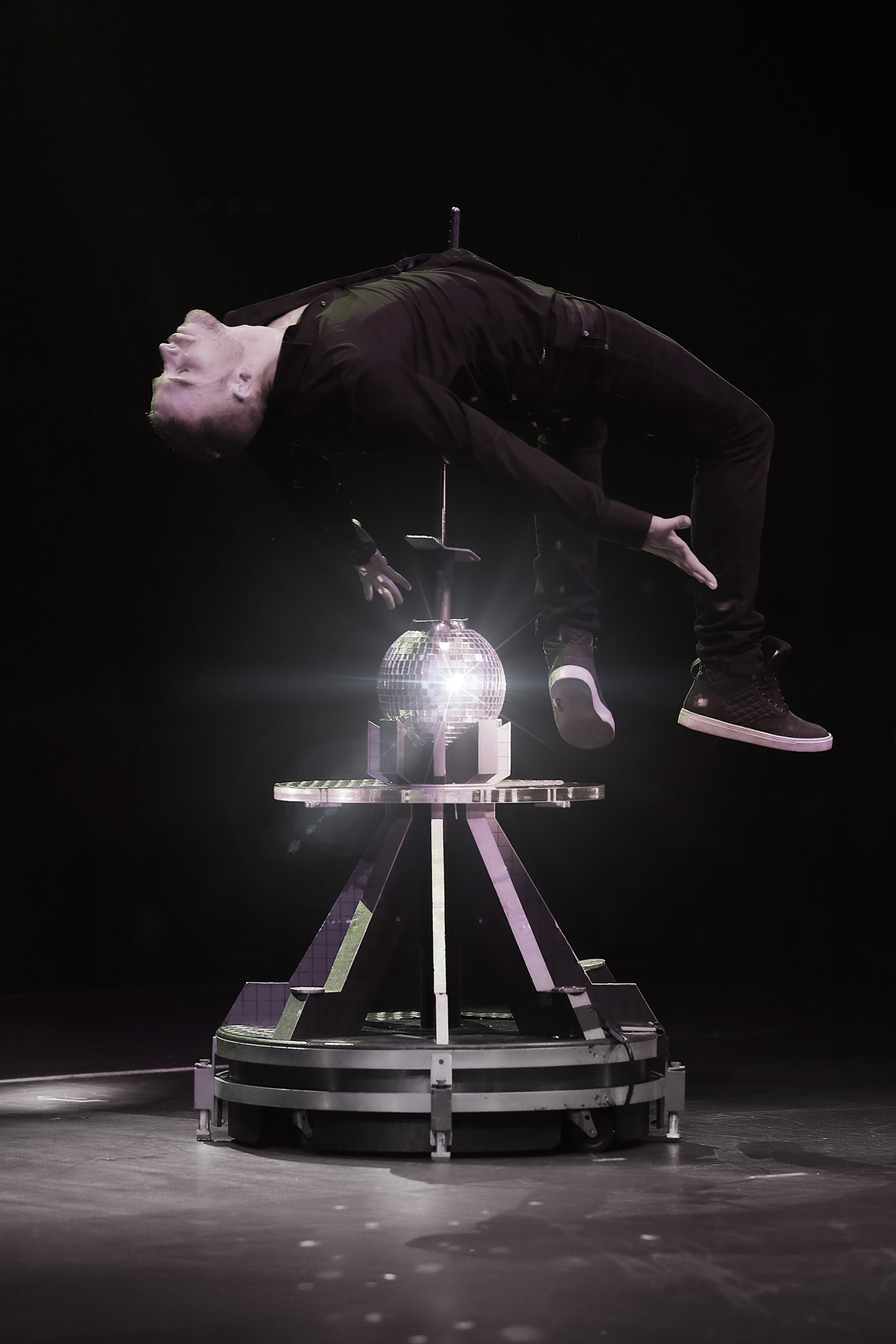 Ілюзії на межі життя і смерті: 5 фактів про шоу The Illusionists