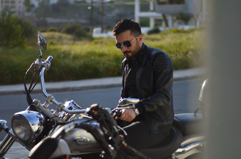 Вице-мисс Украина замечена в объятиях известного певца