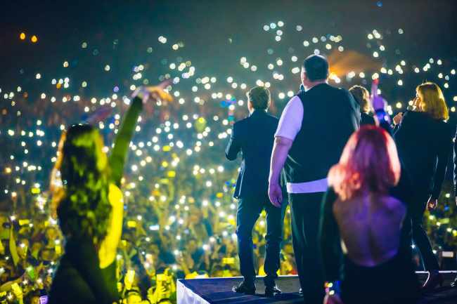 "Квартал 95" в День Независимости побил свой же рекорд по количеству зрителей (фото, видео)