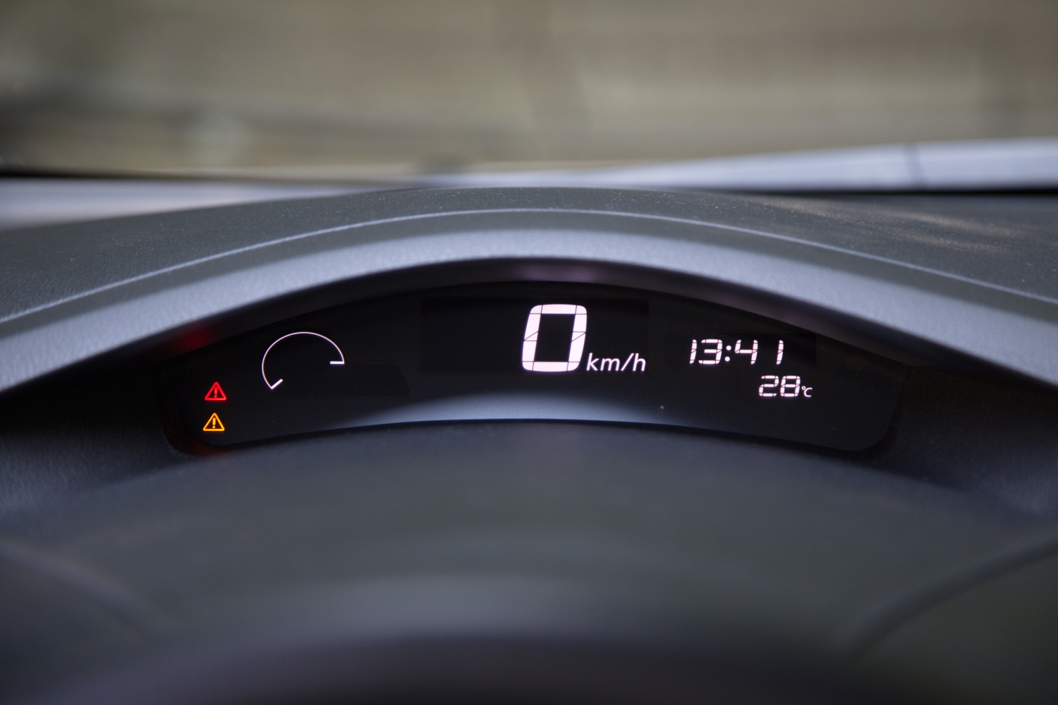 Nissan Leaf: электрическая зависимость, или дневник экомана