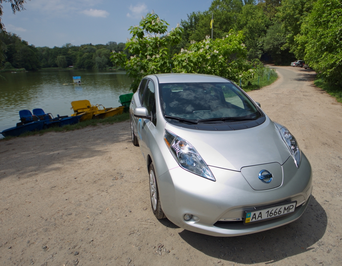 Nissan Leaf: электрическая зависимость, или дневник экомана