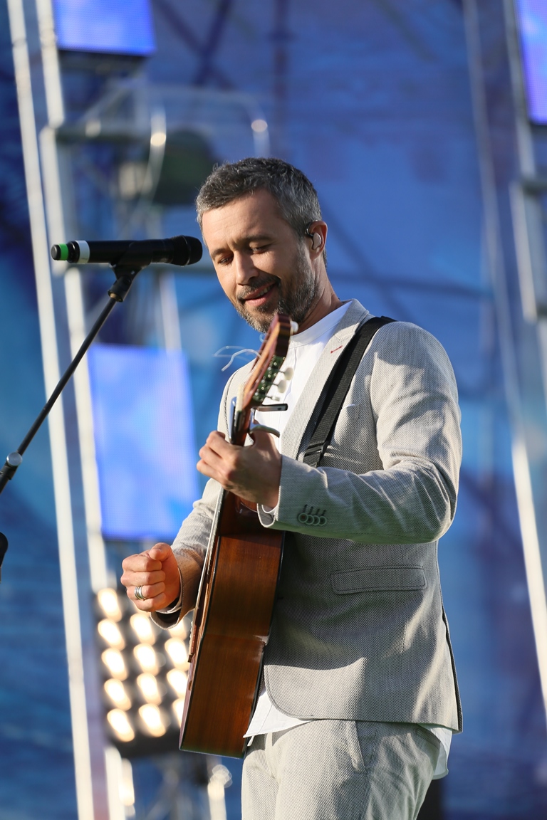 "Вытворял что-нибудь эдакое": Сергей Бабкин рассказал, за что получал нагоняй от родителей в детстве