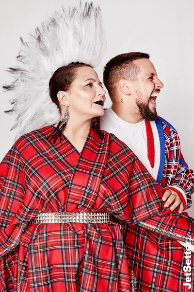 Ирокез и розовые волосы: Нина Матвиенко удивила кардинальным преображением (фото)