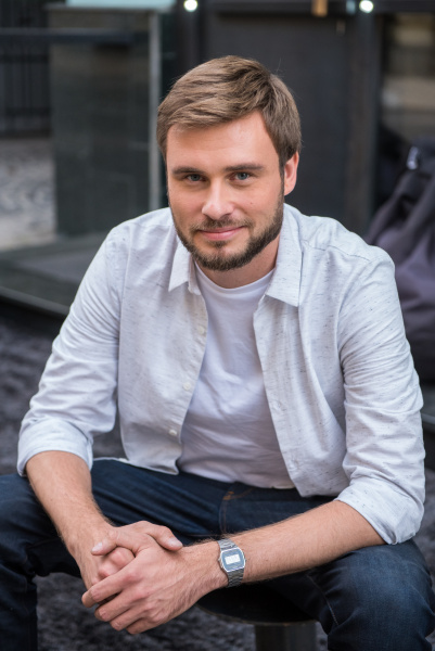 "Це дивовижне відчуття!": відомий телеведучий розповів, як проведе День закоханих