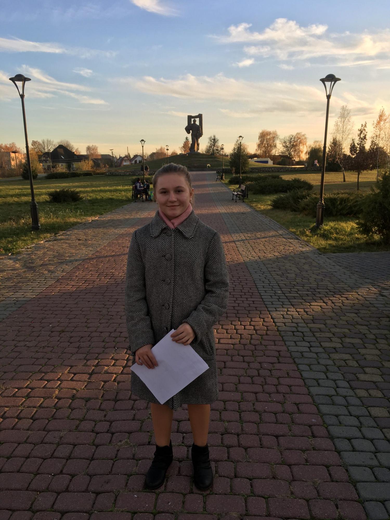 &quot;Все просто, господин Президент&quot;: школьница попросила у Порошенко 1 гривну (видео)